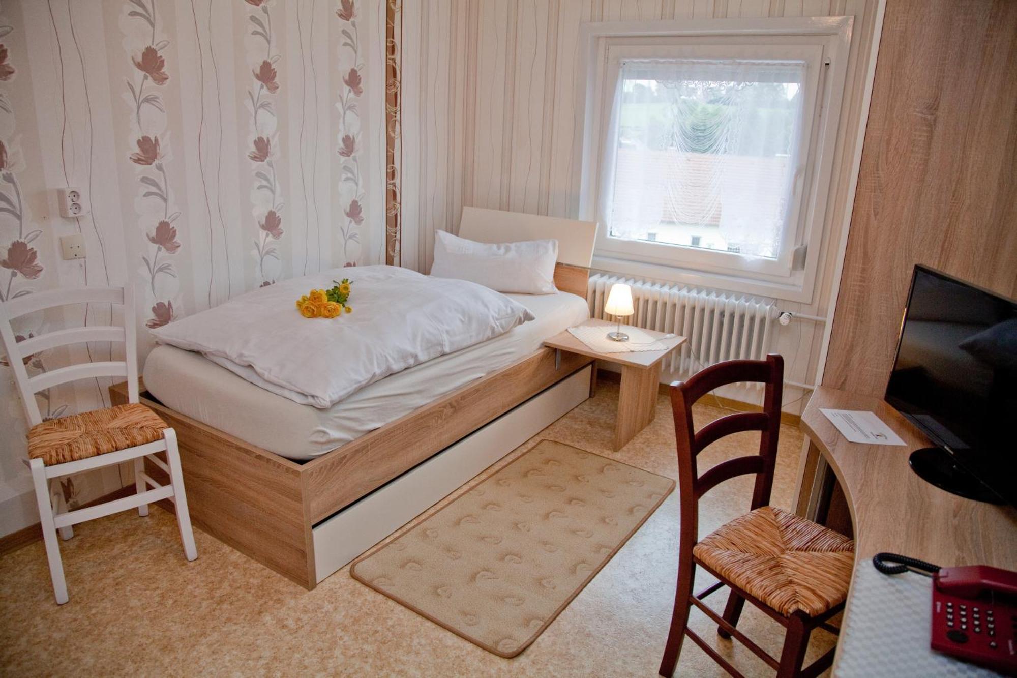 Landgasthof Deutsches Haus Ulmbach Pokoj fotografie